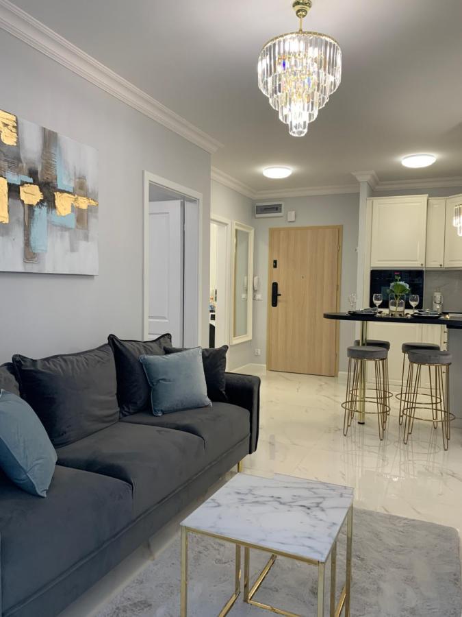 Hamptons Apartment